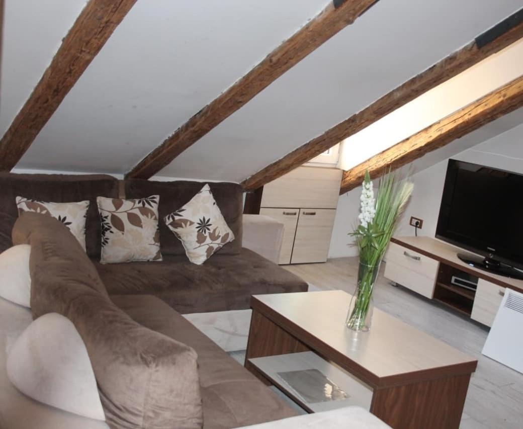 Apartament بودغوريتْسا المظهر الخارجي الصورة